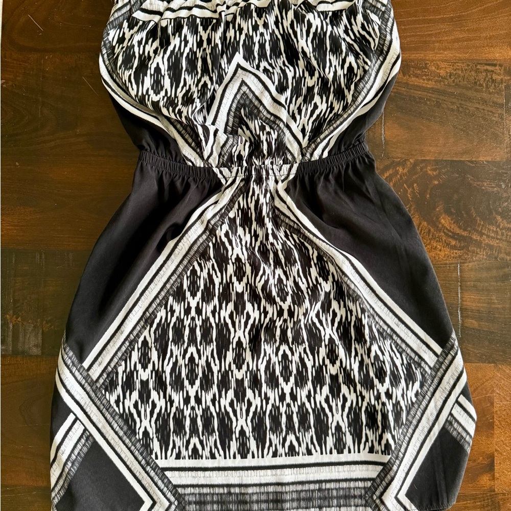 Express Black and White Strapless Dress